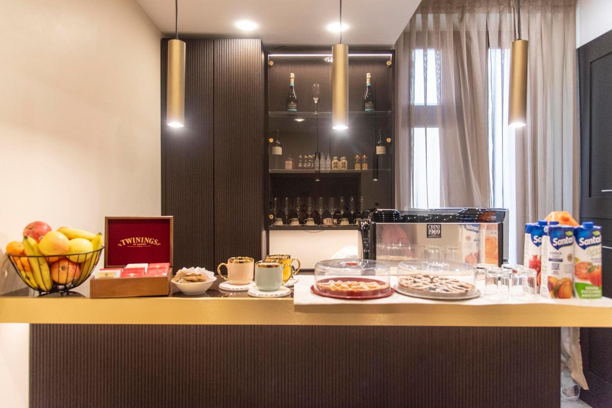 Adelaide Suite Dreams Рим Экстерьер фото